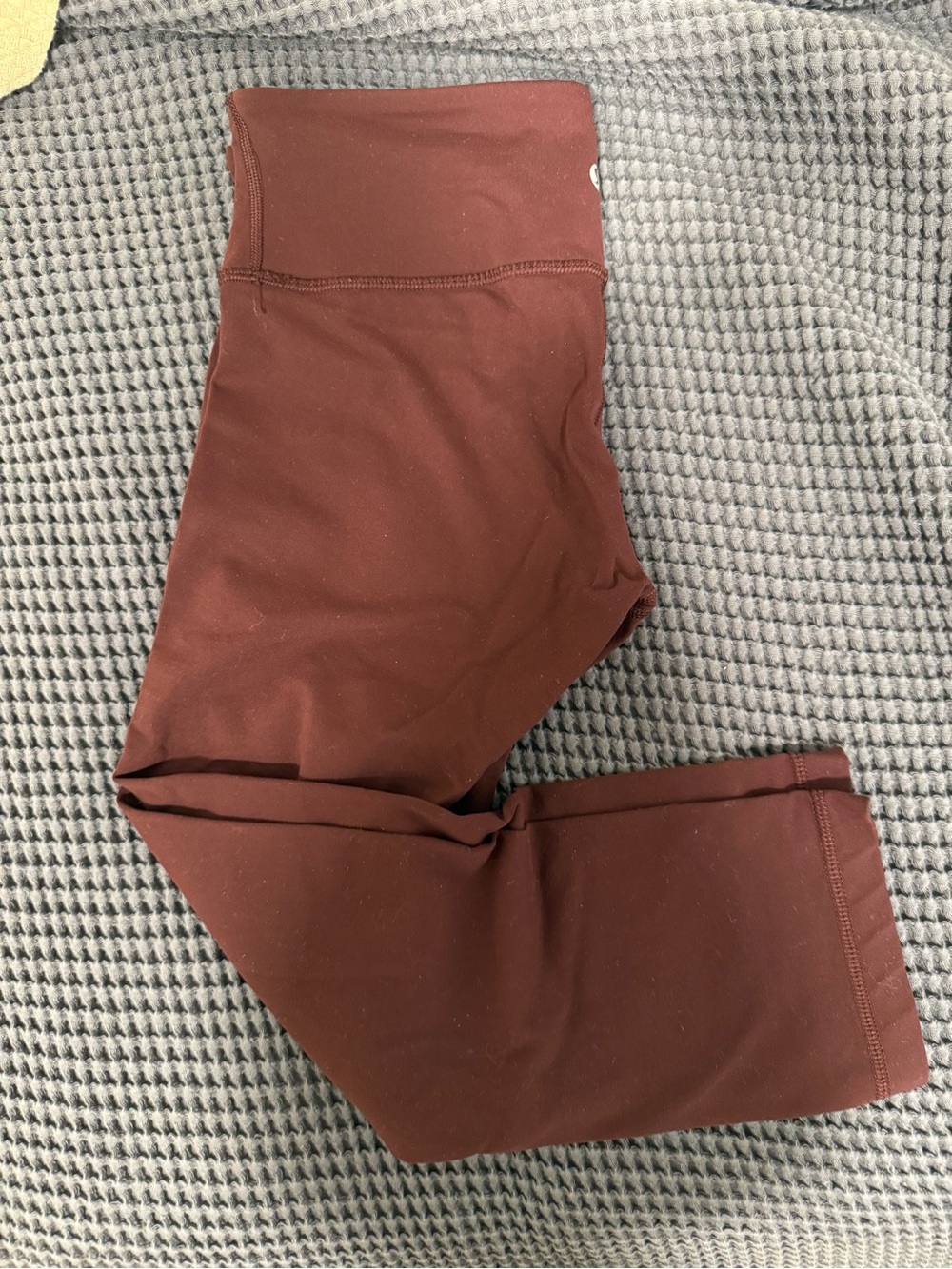 Women’s High-Waist Active Leggings - Burgundy calf length